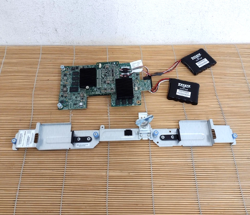 Cisco UCS-S3260-DRAID UCS S3260 Dual Raid Controller Broadcom 3316 2G ROC - Bild 1 von 1