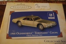Hallmark Keepsake Ornament 1966 Oldsmobile Toronado Coupe with Box New 