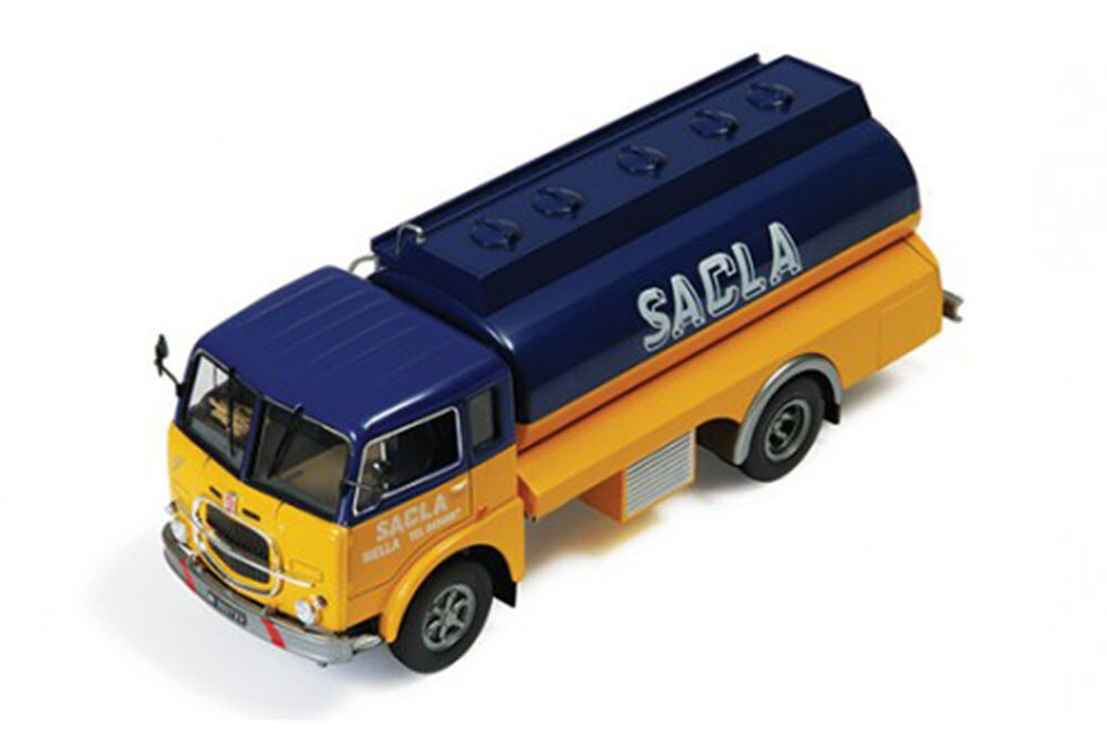 Ixo tru011 1 43 Fiat 682n-SACLA fuel Transporter 1966 Ixo tru011 1 43 Fiat 682n-SACLA fuel Transporter 1966