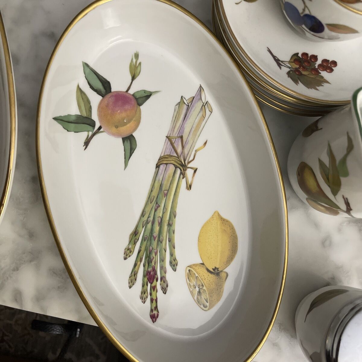 Evesham Gold 22K Trim Porcelain Royal Worcester England 25 Evesham Gold 22K Trim Porcelain Royal Worcester England 25