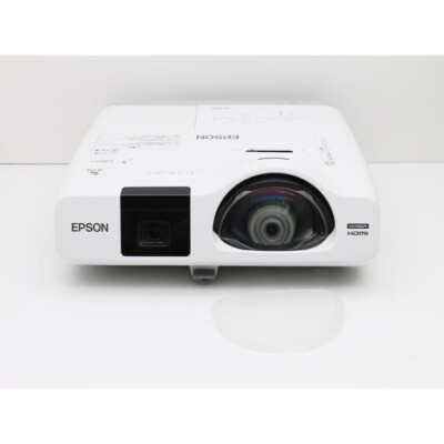 美品　EPSON EB-536WT 動作確認済み EPSON 電子黒板機能内蔵 液晶プロジェクター EB-536WT 3400lm