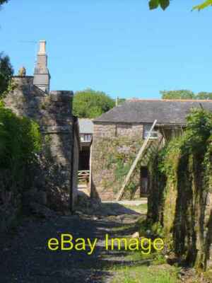 Photo 6x4 Sampford Manor / Hall Farm Harford The name varies according to c2006