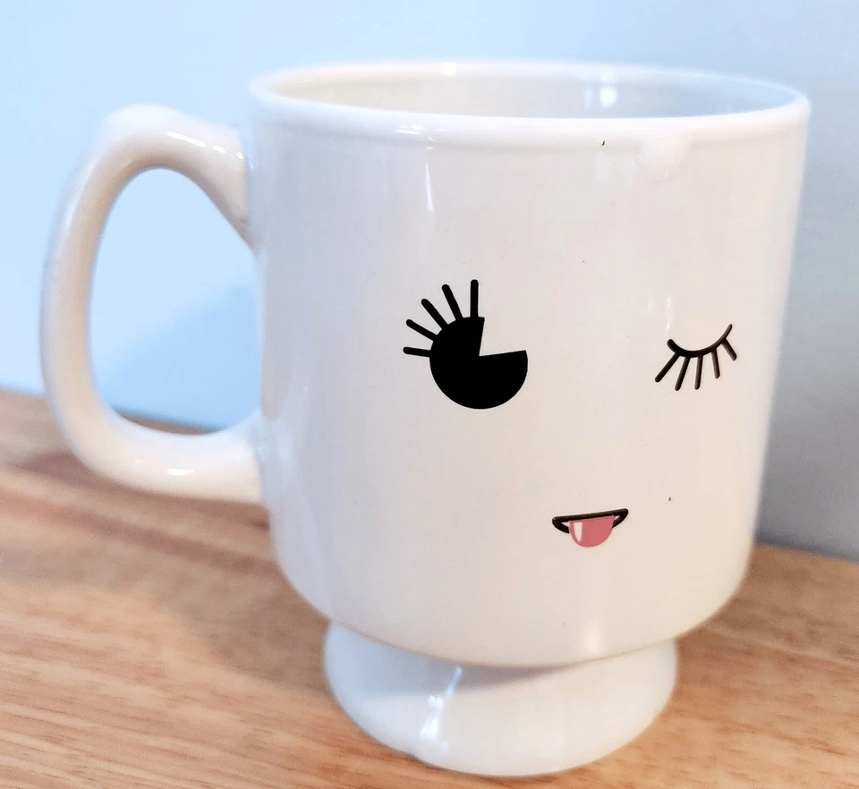 Кофейная кружка Global Design Connections Winking Eye Tongue Out - Изображение 2 из 3