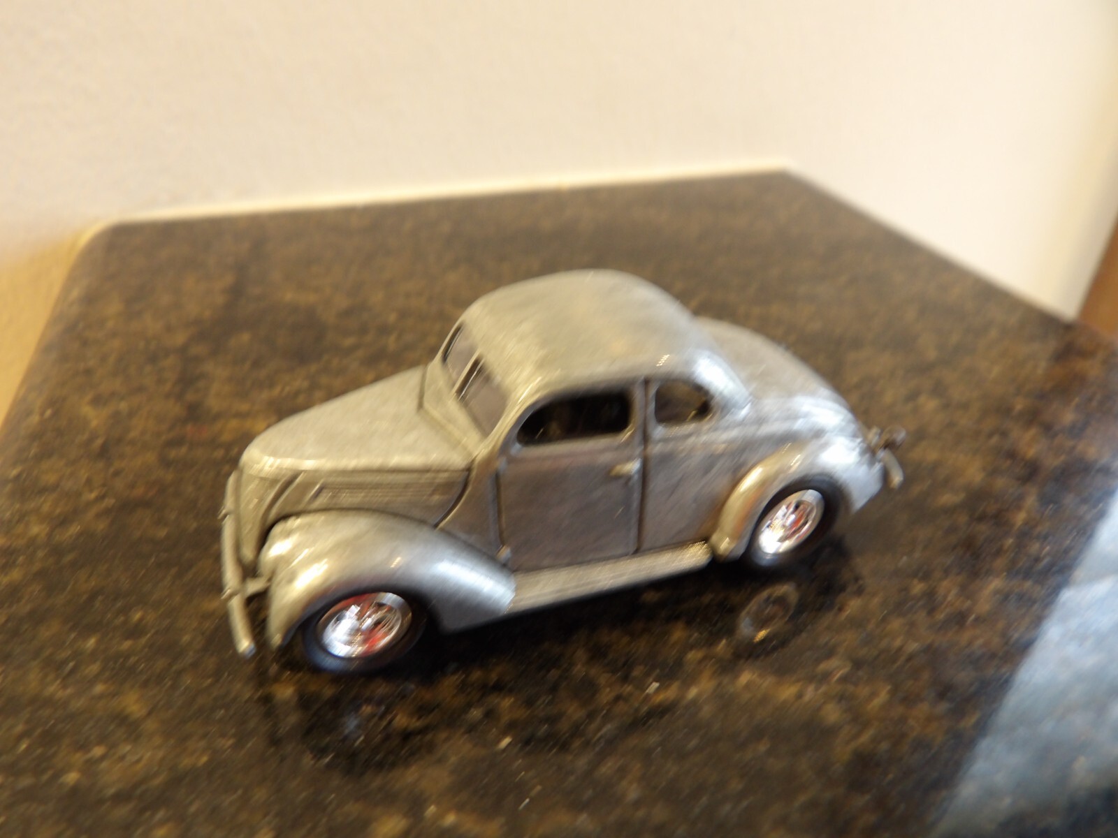 Picture 5 of 6