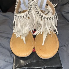 Not Rated Women's Keep The Peace Sandal Size 8.5 Cream