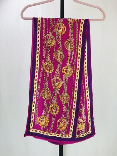 Adrienne Vittadini Scarf Rectangle Multi Color Purple Gold Chains Medallions - 第 1/5 張圖片