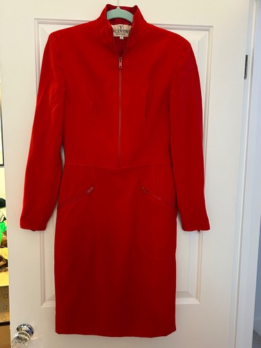 Valentino Boutique / Miss V, Abito vintage Valentino Boutique colore rosso pompiere. Taglia 8. Show-stopper!!!