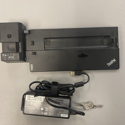 Lenovo ThinkPad Ultra Docking Station 40AJ w/ 135W Adapter - Key