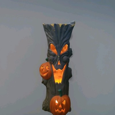 35'' Blow Mold Spooky Halloween Tree Light Pumpkin J-O-L Decoration Foam 1995 