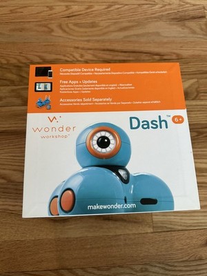 Wonder Workshop DA01 Dash Robot - Blue - In Box - Excellent Condition!