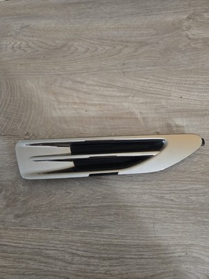 Genuine OEM Kia 87772 D4000 Passenger RH Fender Side Vent 2016-2018 Optima