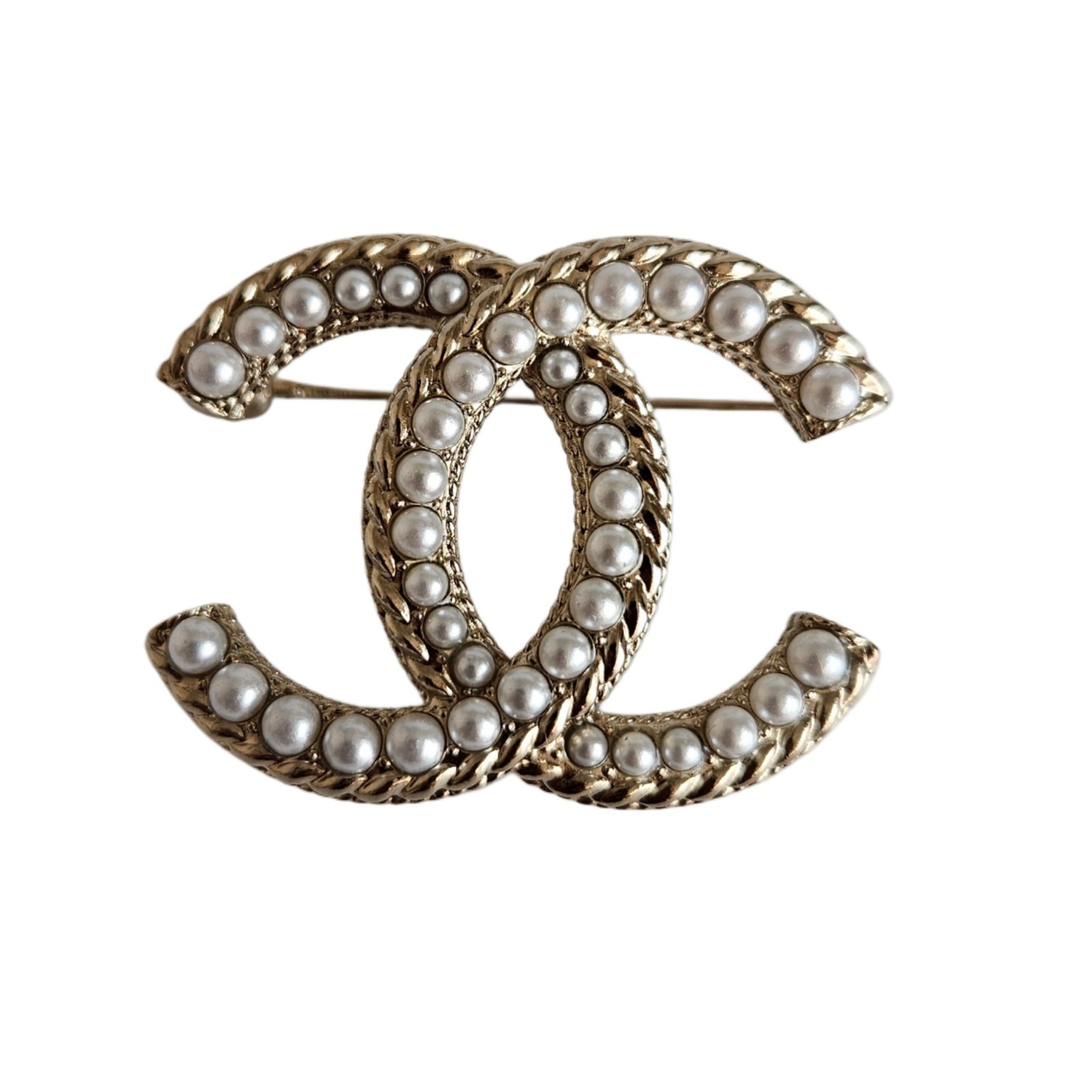 Chanel Gold Tone Faux Pearl CC Logo Brooch Pin Elegant
