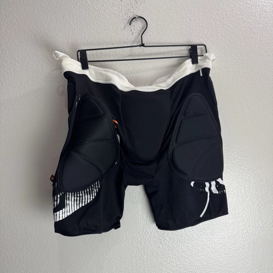 Pantalones Cortos Acolchados Snowboard Demon Happy Shredding Talla Grande Foto 4 de 4