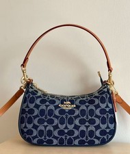 Coach CAF82 Denim/Natural Teri Shoulder Bag Signature Denim Outlet Free