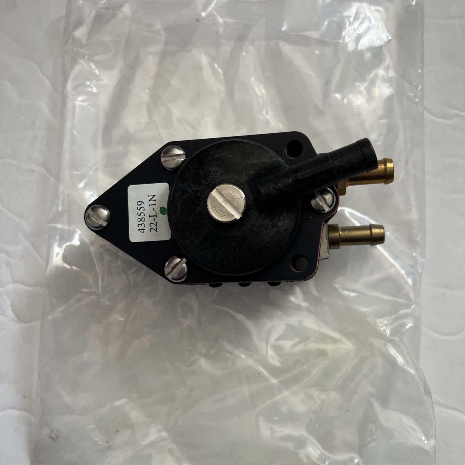 MarinePro Fuel Pump 8559 Fuel Pump For Johnson & Evinrude 25-90 HP Outboards - Replaces OEM #438559, 433390 | External Pulse Type, MarinePro Brand 50 Hp. Johnson Fuel Pump - Foto 7