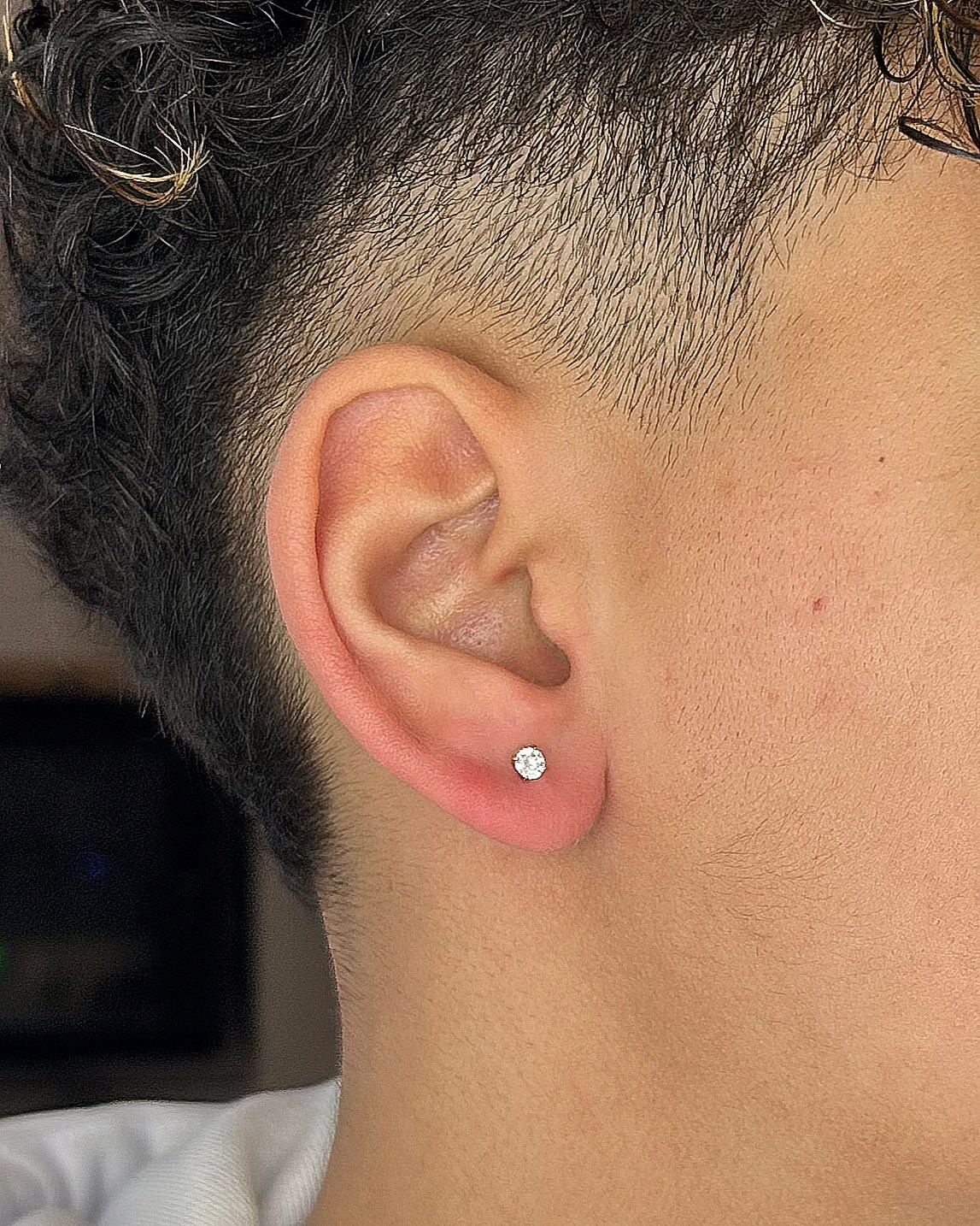 Picture 2 of 2