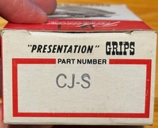 CJ-S PACHMAYR "PRESENTATION"  COLT SMALL Grip J FRAME GRIP