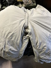 Used-excellent, USGI GEN III Level 7 ECWCS Cold Weather Trouser Large-Regular