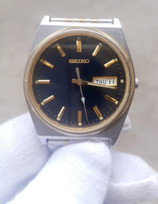 Vintage Seiko Quartz V743-9020 Men's Stainless Steel Watch 35MM | eBay