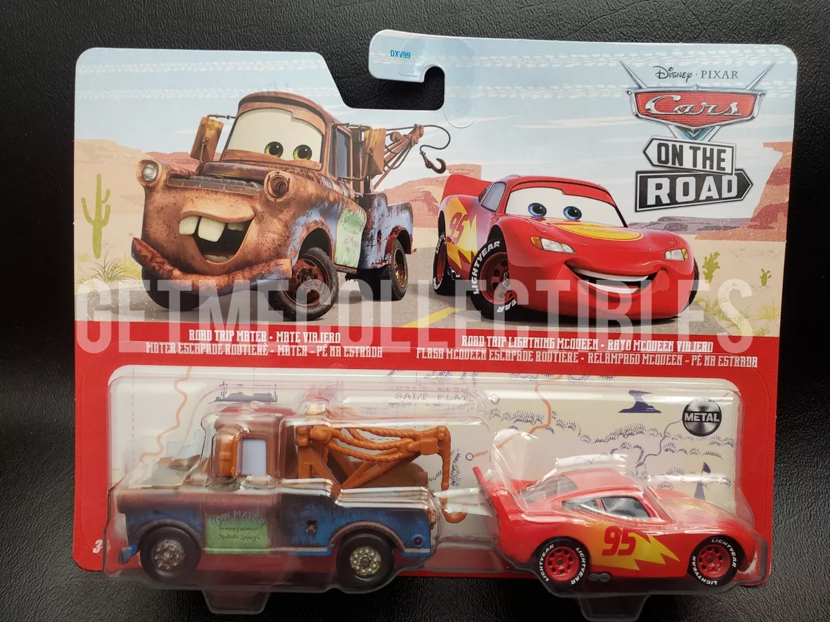 NEW DISNEY PIXAR CARS LIGHTNING MCQUEEN MATER WORKING TOW HOOK 2022 DXV99