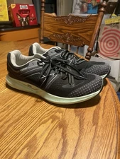 Karhu Synchron Ortix F200275 Running Shoes Womens Jet Black/Celadon Size 10