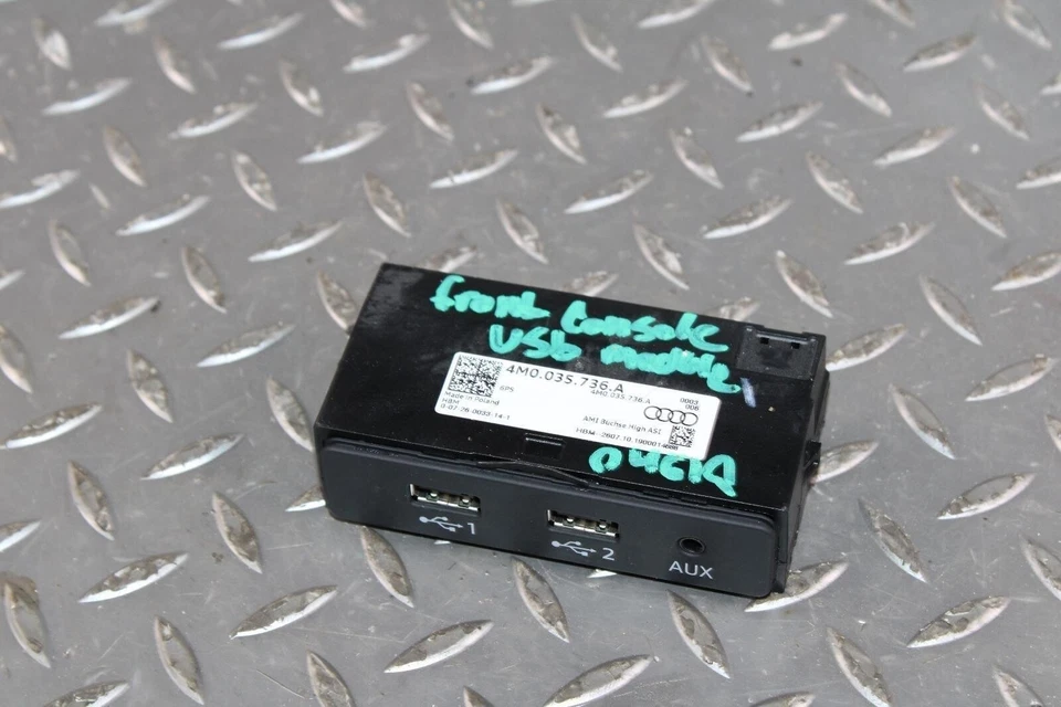 19-24 CONTINENTAL GT GTC Electronic Console Media USB Port Hub OEM Factory WTY - Image 3 of 4