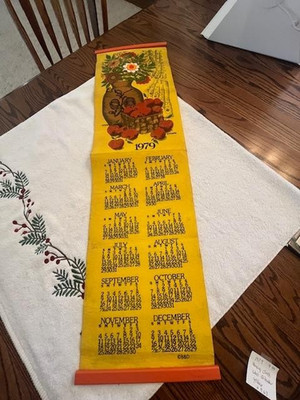 Vintage 1979 Hanging Cloth Wall Calendar Yellow w/Flowers & Apples Nice!