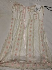 Forever 21 Women’s Mini Len Cream/pink Size M