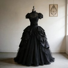 Gothic Black Wedding Dresses High Neck Long Sleeves Ruched Vintage Bridal Gowns