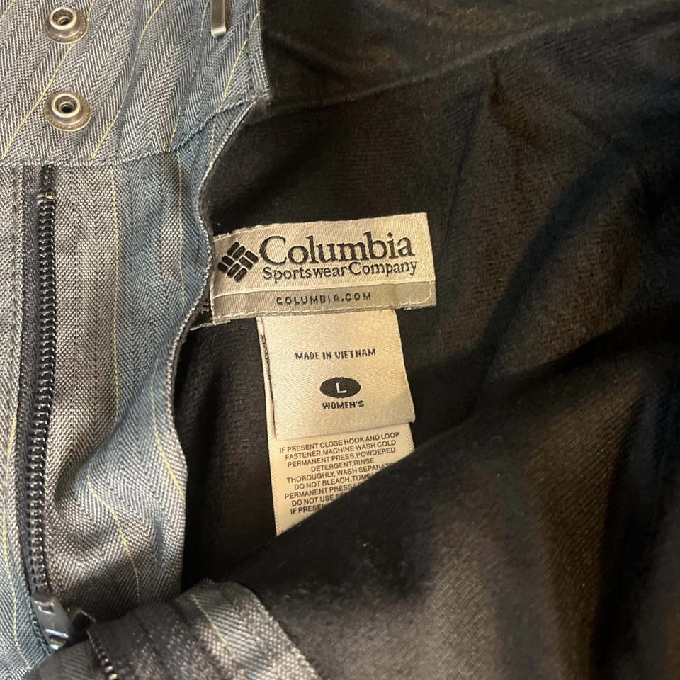 Columbia Women’s Omni Tech Titanium Gray Striped Snow/Ski Pants Large Outdoors - Image 4 of 4