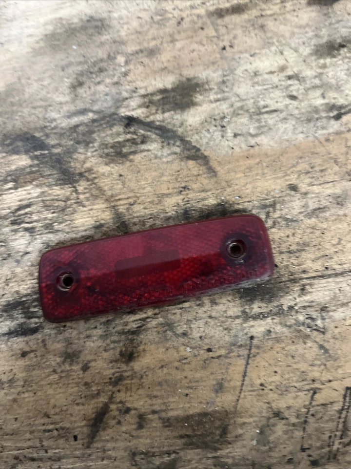 Reflector lateral de la plataforma de camioneta Toyota 1979-1983 OEM Foto 3 de 4