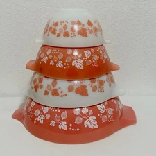 PYREX  Pink Gooseberry Cinderella Nesting Mixing Bowls Vintage ~ Great Condition