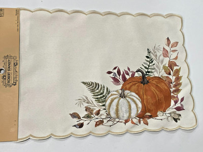 NEW ROBERT STANLEY SIGNATURE JOYFALL FUMPKIN TABLE RUNNER FREE SHIP