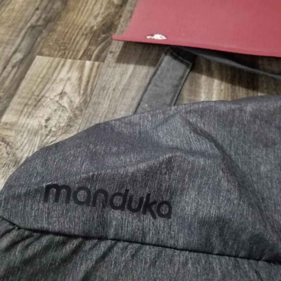 Manduka Pro Yoga Pilates Mat 71 pulgadas Verve rojo con bolsa de transporte Foto 3 de 4