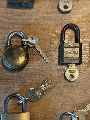 12 Padlock Lot w/keys Yale American Lock Master Reese Slaymaker w/Keys Used - Bild 4 von 8