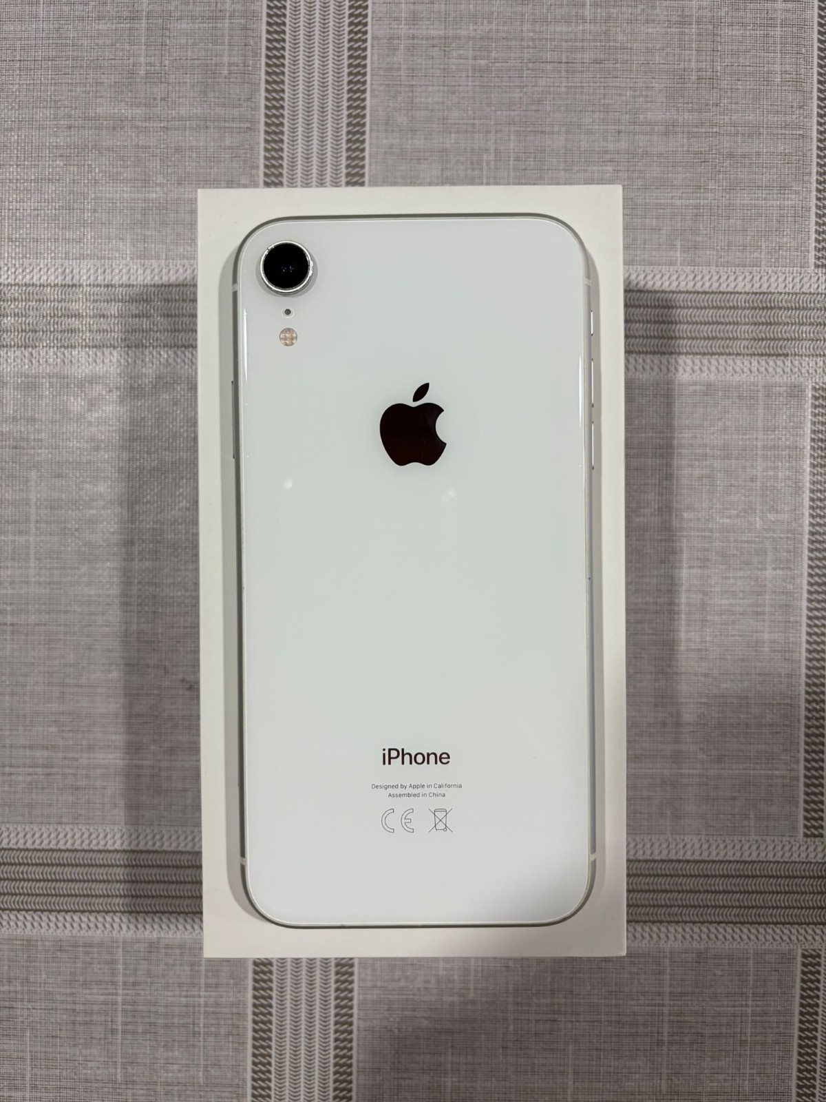 Apple iPhone XR - 128GB - Bianco (Sbloccato)