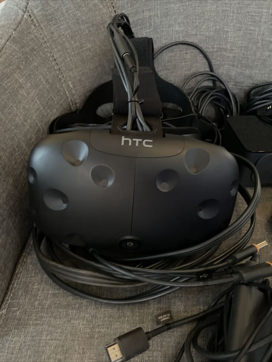 🔥 HTC Vive Virtual Reality Headset - FULL KIT with box 🔥 HTC Vive Virtual Reality Headset - FULL KIT with box