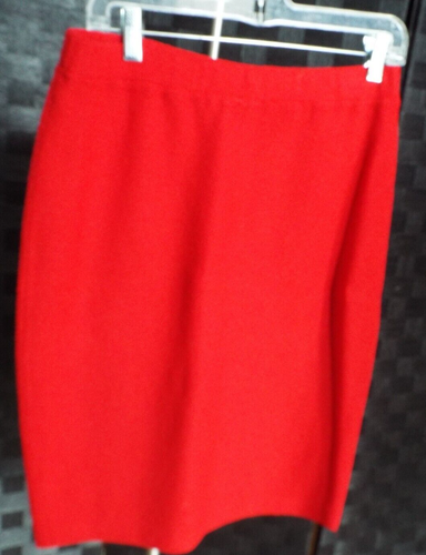 St. John Collection Marie Gray Red Santa Knit Elastic Waist Pencil Skirt Size 8 - Picture 3 of 4