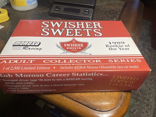Swisher Sweets Rob Moroso #20 1989 Rookie of the Year with COA NASCAR Hauler - Picture 10 of 13