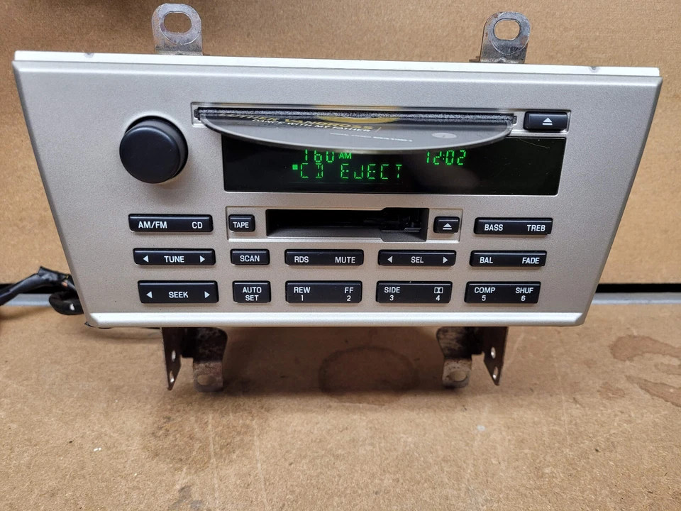 2003-2006 LINCOLN LS Genuine OEM CD & Cassette Tape Factory Radio 3W4T-18C868-AG - Image 3 of 4