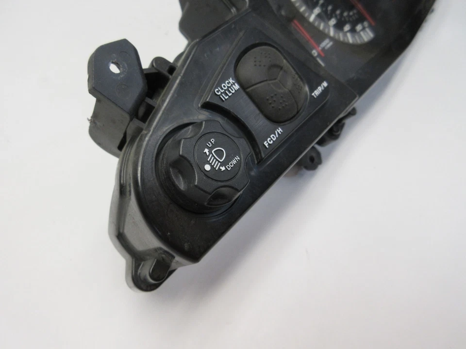 2007 HONDA ST1300 ST 1300 A MEDIDORES DE PAINEL DE INSTRUMENTOS SPEEDO TACH - Imagem 2 de 4