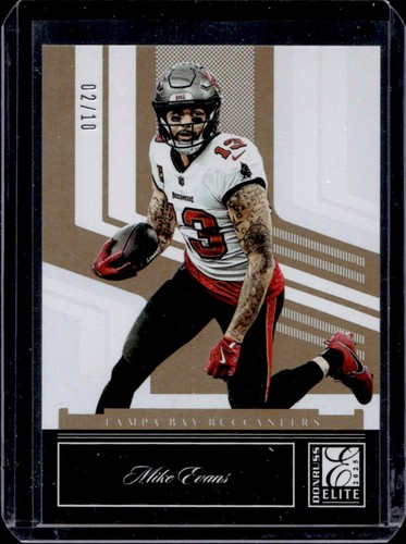 Donruss Elite Mike Evans 2007 oro #2/10 2025