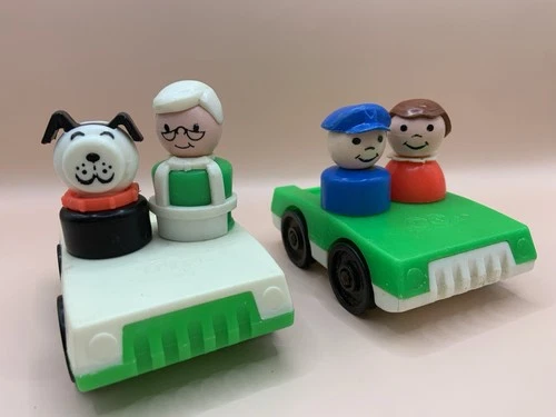 Vintage Fisher Price Little People 2 Cars And 3 People And A Dog