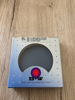 B&W 60E SLIM KR-1,5 Skylight Filter (26980) 60mm Neu OVP