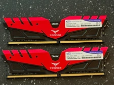 TEAMGROUP T-FORCE DARK 16GB (2x8GB) 2 DIMMs PC4-19200 DDR4 2400MHz Memory / RAM