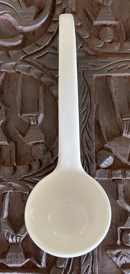 Pfaltzgraff Heritage белый керамический 11-дюймовый плоский низ с диафрагмой суповый дырокол ковш - Изображение 2 из 4