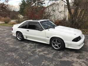 1989-Ford-Mustang-GT
