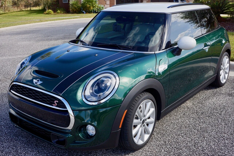 Rayas negras con capucha blancas para Mini Cooper 2014 a 2024 ajuste exacto Foto 2 de 4