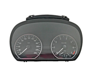BMW 1er E81 E87 LCI E82 E88 116i 118i 120i Tacho 9166813 9141468