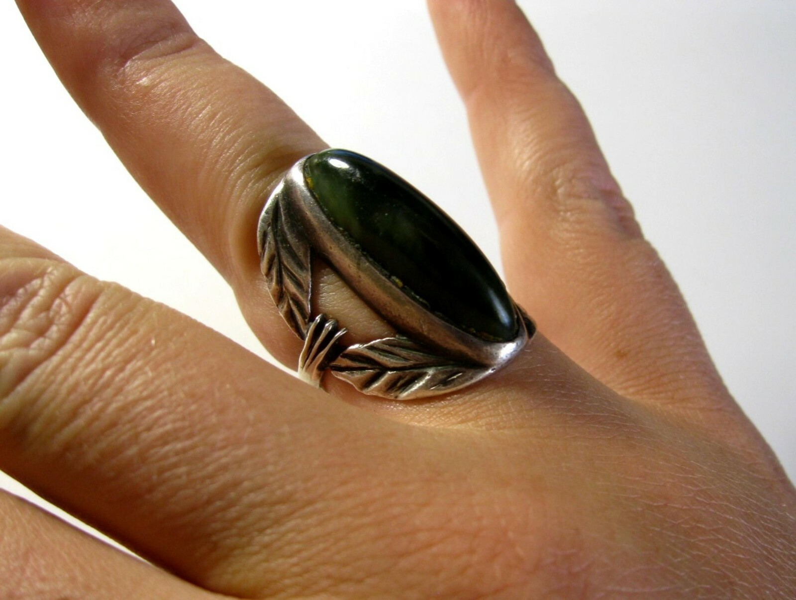 NEPHRITE Elegant stone Soviet Ring Silver 875 USS… - image 1
